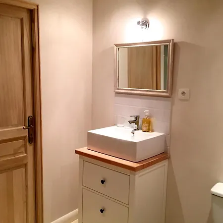 بيت ضيافة Maison Du Guit 3*