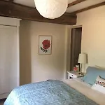Guest house Maison Du Guit